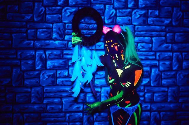 KungFuBreakfast's tweet photo. Catching your dreams and turning them to sexy nightmares @invader_min *********************************
Coming soon...
.
.
.
#invadermin #jaykantorphotography #blacklight #beauty #babesofinstagram #muse #fashion #fashionista #fashionmodel #model #lamodel… https://t.co/aTfEd7wbFP https://t.co/RyFVPSre4W