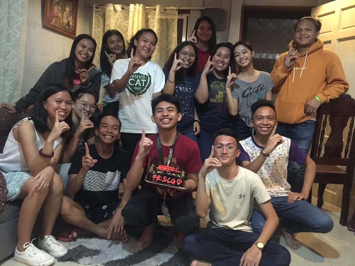 danicasiao's tweet photo. I LOVE MY HOUSEHOLD β€οΈβ€οΈπ
#PCG
#SCG
#YFCADN https://t.co/sSvSUpEtEW