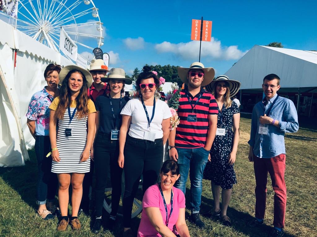 JoulesShows's tweet image. It's day 3 @Countryfilelive @BlenheimPalace what an amazing few days it’s been so far... The stands stocked up, so make sure you pop and see us over the weekend at B53 to shop our new range and have a go at welly wanging!!#joules #joulesshows #countryfilelive #wellywanging