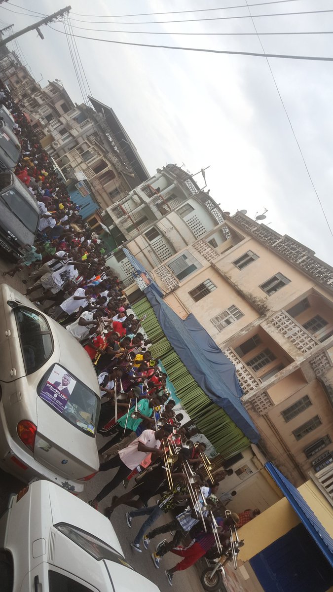 i_McSom's tweet photo. This is it 👣👣 #aWalkToRemember #ɔdahɔ_plain 🔥🔥🔥 @Band__Evergreen
#SupremeMasqueraders
#XmasIsTadi
#WesternRegion
#WeAreOne
#wɔnshare #wonshare https://t.co/VeAslRIuOj