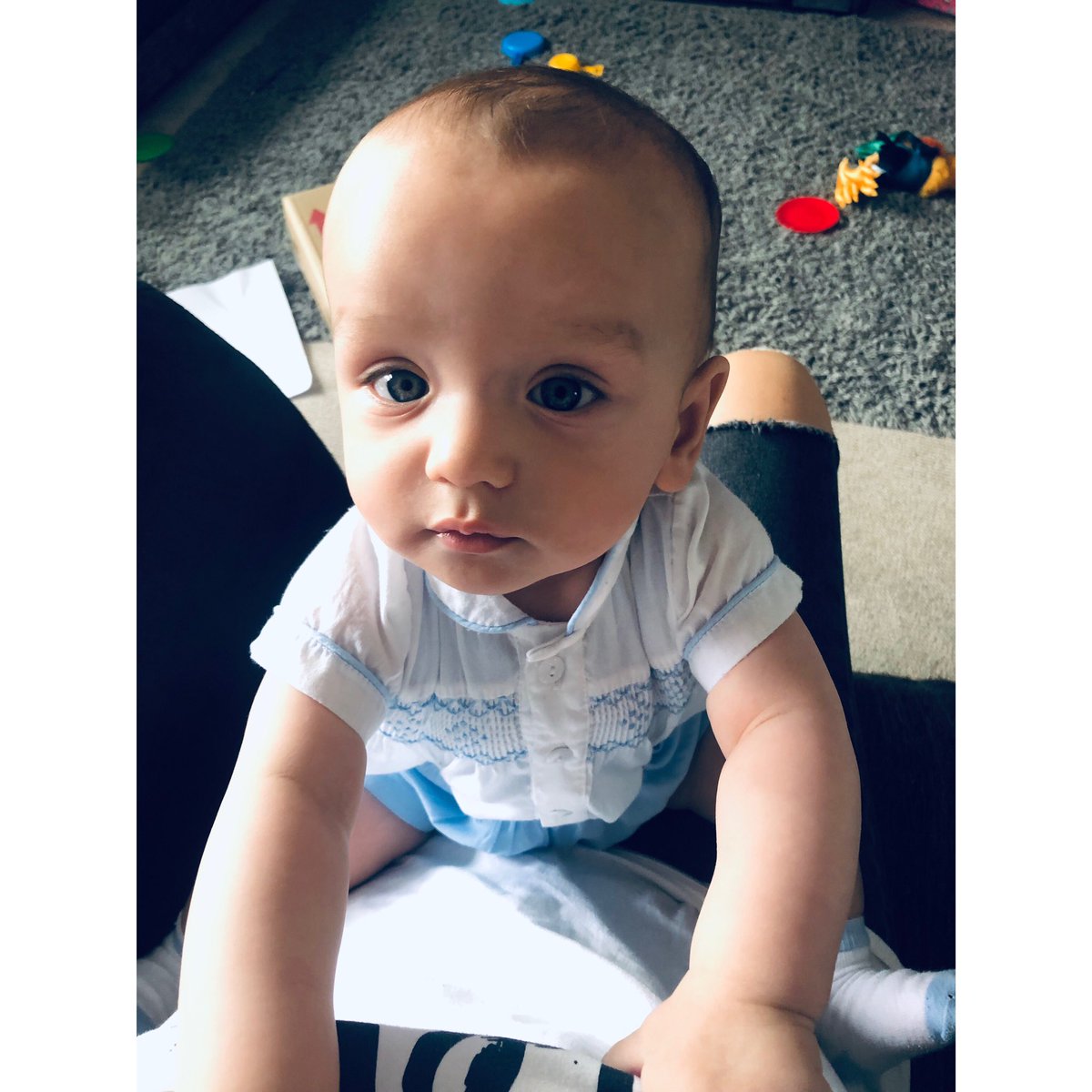 KellyR_90's tweet photo. My bestie makes the cutest babies 💙 #babyboy #lookatthoseeyes #auntieduty #noneformethanks ✌🏼 https://t.co/VnNSBWmo0N