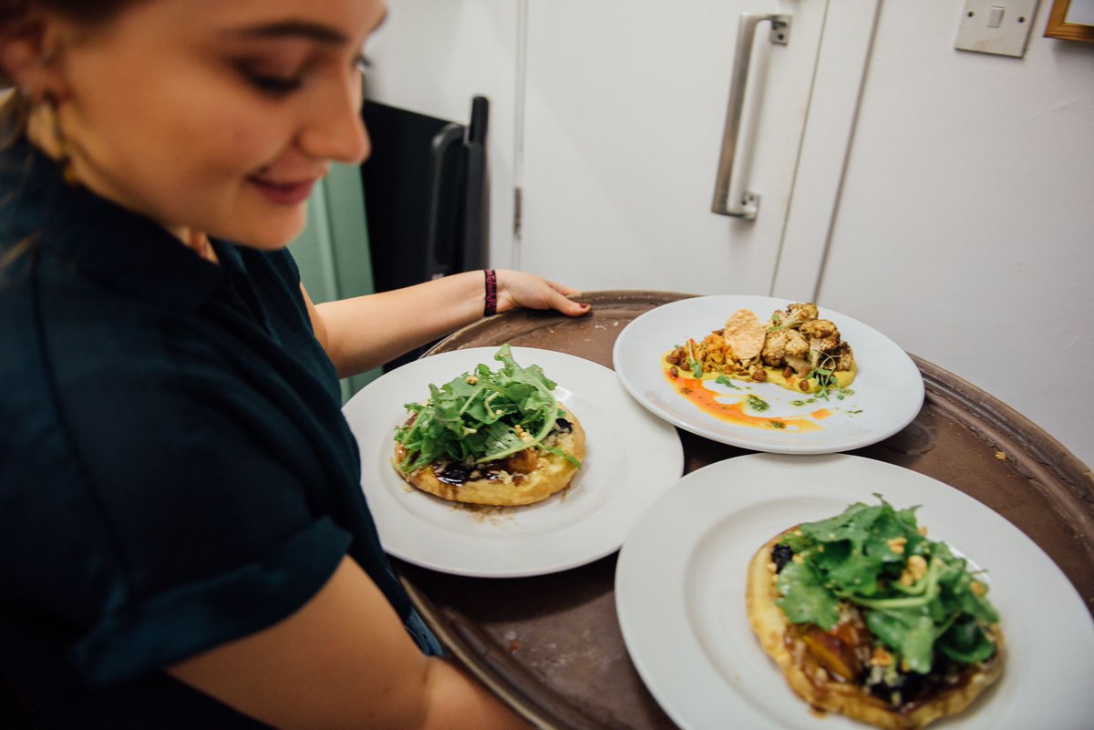 We're all go here already! Get yourself a table for this evening, we've got some room 😉 buff.ly/2Sxyv4X
.
#leeds #leedsfood #leedsrestaurants #shoplocal #leedsindependents #localproduce #eatfresh