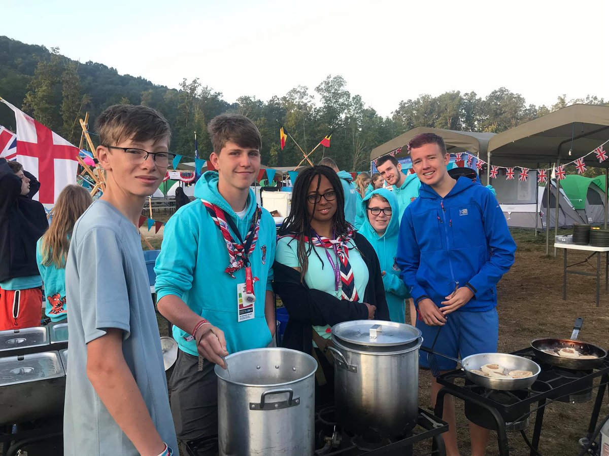 JacquiBell67's tweet photo. Happy birthday Callum, enjoy your day in DC with @leicsunit3WSJ and the rest of @ukcontingent after the amazing experience of #ScoutJamboree @2019_wsj 🎂 https://t.co/PKHyTVxJMI