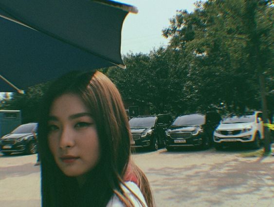 MyInfernal_Side's tweet image. ❝ I remember when my Eric visited me during our sport-fest in Westminster, he was making a lame joke and took a photo of me. I didn't realize I look like a Pucca. Do you know that show Mr. Kitty? ❞

❝ meow. ❞

❝ You should watch it, here's my phone. ❞

❝ meow. ❞