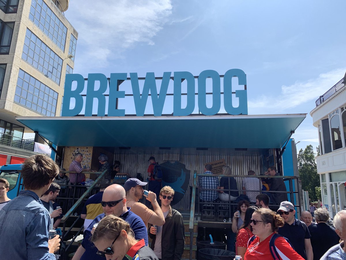 kenmcn01's tweet photo. To whoever said “there’s no such thing as free beer”, welcome to Edinburgh! #edinburghfestival https://t.co/kcTTN290q1