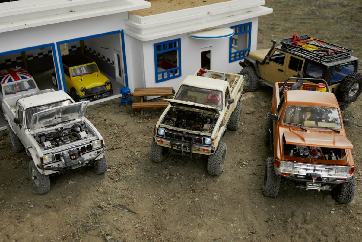 RcCrawlerKing's tweet photo. @BlackfootRC is the coolest 😎 place to do some #scale #wheelin'. 🚚 They have a massive scale #offroad park. Checkout the videos 🎥 on my channel https://t.co/gU5VIrBEgC🎞️ and checkout their website for more info https://t.co/ox6KgK7krW 🔥 #blackfootrc #gcm #calltocrawl #calgary https://t.co/jN9IBpWU51