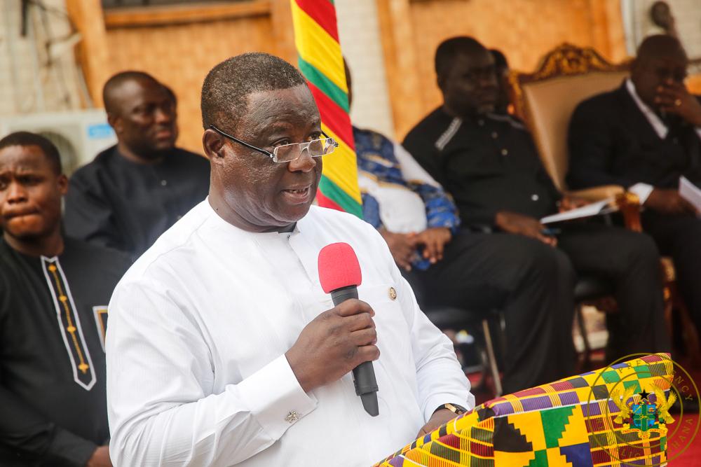 Ohenebaddo's tweet photo. #Ghana: The President of the Republic, Nana Addo Dankwa Akufo-Addo, has commissioned the Accra Traffic Management Centre, describing it as a major step in addressing congestion in Accra, the nation’s capital.

@karbo_anthony https://t.co/5kdiI4i3FU