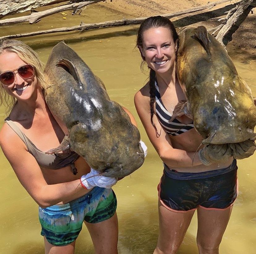 Outdoor Channel on X: Some girls like shopping, we like catching catfish  with our hands! - @Britt_Jill_ #WhatGouOutdoors #Noodling  #WomenWhoFish #Fishing #GetBit  / X