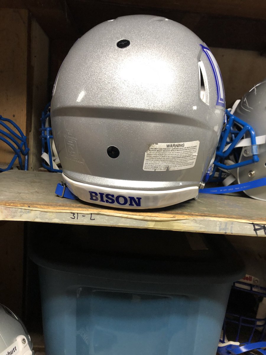 BisonIowa's tweet photo. Monday starts a new season and a new look! #bisonpride #football2019 https://t.co/g0ZKhhwfTF
