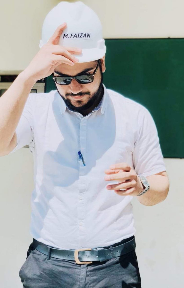 UMnbsp's tweet photo. #15yearsofMNBSP
Muhammad Faizan Khalil works as a maintenance engineer at Sabroso pvt company. Today, he aspires to excel in his field and acknowledges support of #USAID which has helped him to complete his Mechanical Engineering degree from UET Lahore. https://t.co/cZc1LPikJs