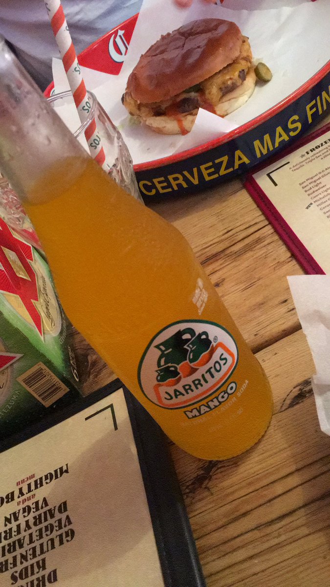 When in the Uk and the American Diner sells Jarritos, the way  <a href="/ZwebackHD/">Zwë 🍟</a> advertises them, how can I not.