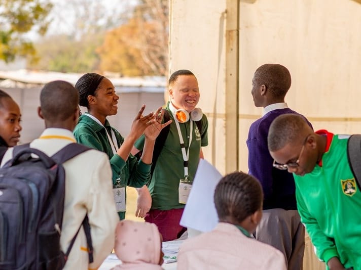 leadership_star's tweet photo. It's so amazing to see how the pioneers of @leadership_star are already mentoring and leading discussions with the bootcamp participants. 

#ServantLeadership #TenaciousLeader
#AccountableLeader
#ResponsibleLeader https://t.co/DCYJU3j2yM