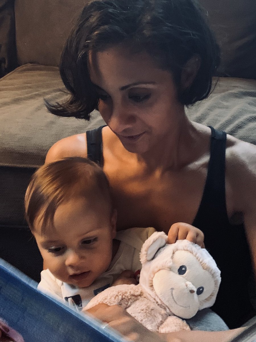 alliemerrick's tweet photo. A good book makes for a good morning ❤️ https://t.co/hrhgGXf5La