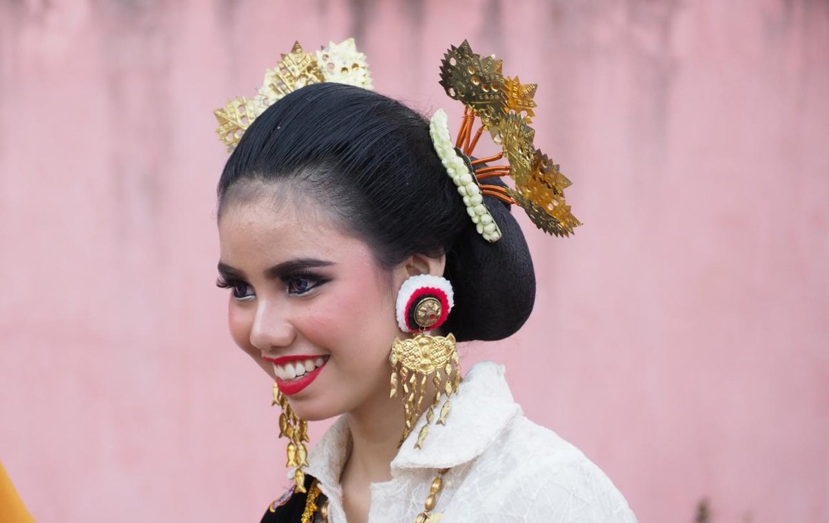 genpi_polman's tweet photo. Baik itu untuk pariwisata mau pun perekonomian masyarakat. "Jangan lupa saksikan PIFAF 2019 di Polman, Sulbar, 1-7 Agustus 2019. Dijamin bakal menyenangkan. Salam Pesona Indonesia," ujar Menpar Arief. #WonderfulPIFAF2019 https://t.co/ljeFJzxbqp