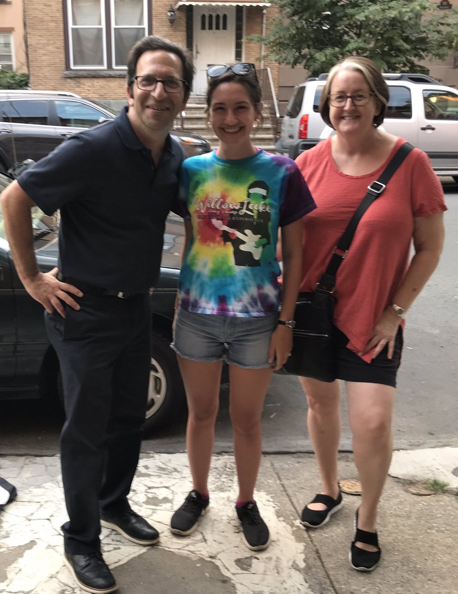 PhilipHCohen's tweet photo. Enjoyed catching up with our friend (and former Lady Janeβs waitress) Sha Di Leo and Phoebe while door-knocking on Park Avenue this week.
#FriendsAndNeighbors #TeamBhalla #SeeYouOnTheStoops #OldHoboken #NewHoboken #OneHoboken #Cohen4Council #Phil4TheFifth https://t.co/BEIPxzWOOx