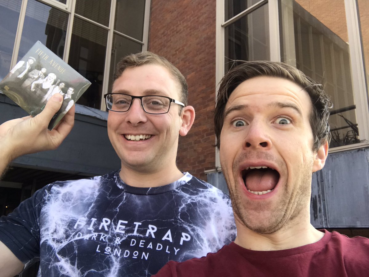 Thanks to <a href="/SugarCainsHarps/">Sugar Harmonicas</a> for putting me up last night. Set up and ready for my harp workshop this morning 🙂