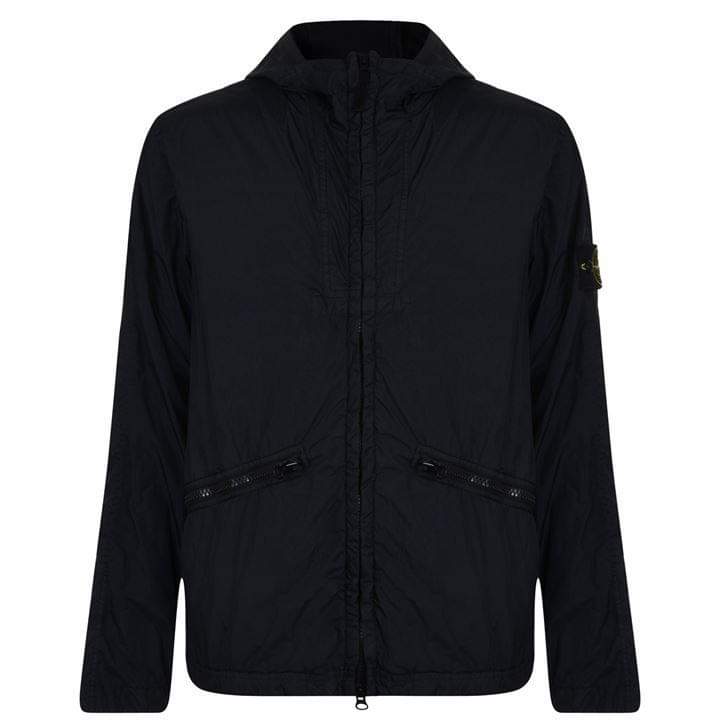 MenswearDisc's tweet photo. Shop the latest price reductions on Stone Island.

This Crinkle jacket now down to £333.00 (was £475.00) 

Shop all sale here - https://t.co/zYhjVqpCZA

#stoneisland #vanmildert
#mensweardiscounts #sale https://t.co/kzyihKqEoU