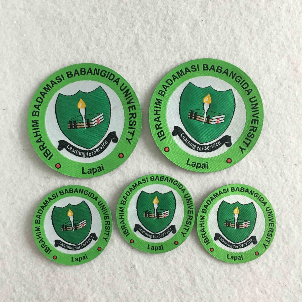 XinchengJeans's tweet image. The efficient production at Guangzhou Xincheng Trading Co., Ltd lies in its up-to-date facilities and seasoned professionals. #clothinglabelmaker #personalizedpatches #custompatchmaker