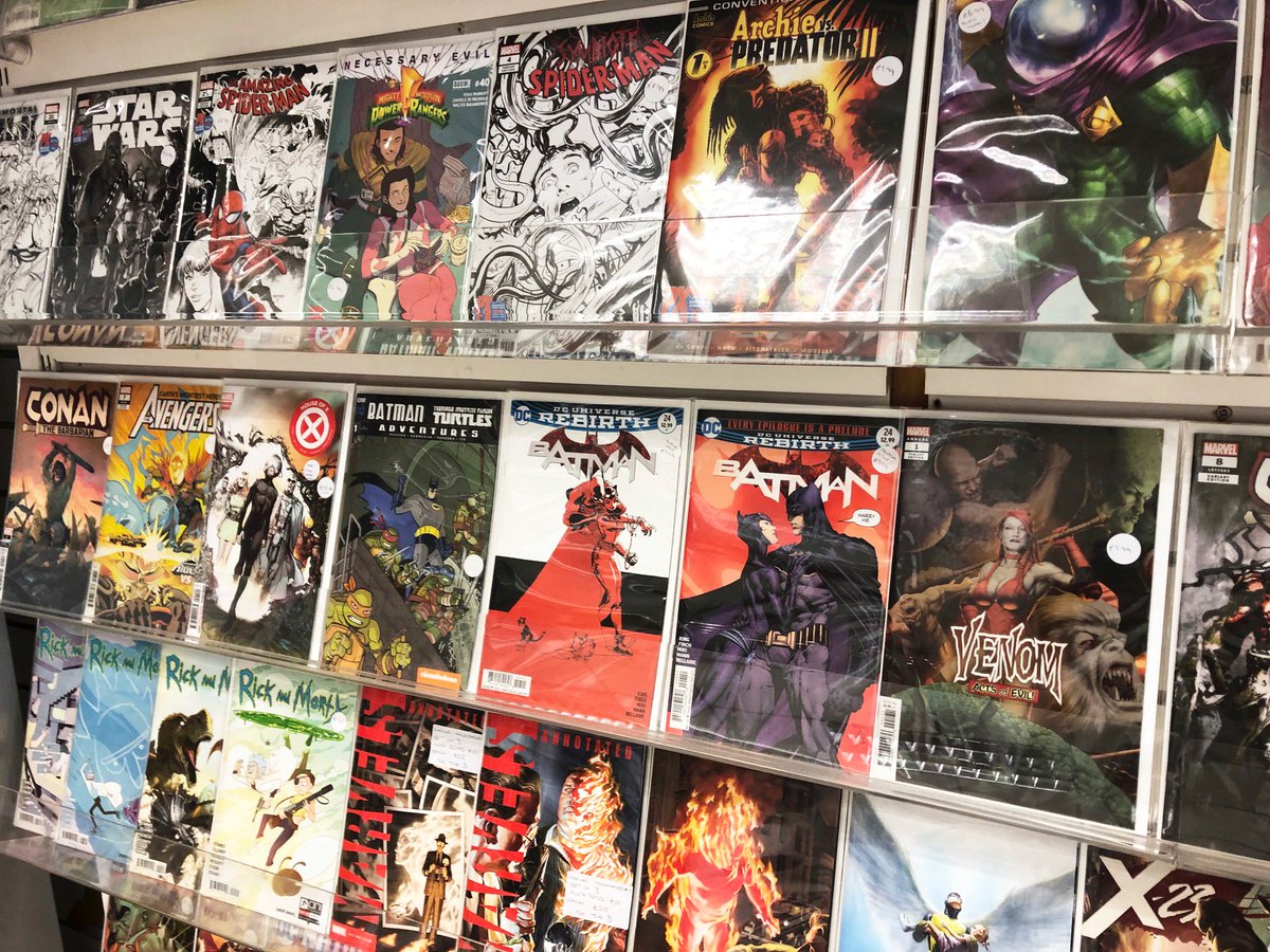 frogbroscomics's tweet photo. For all your weekend needs and reads... we are OPEN!
#shoplocal #shopbournemouth #shopboscombe #weareopen #buycomics #readcomics #lovecomics #weekendreads #somethingfortheweekend
https://t.co/C82X6YShIt https://t.co/GS3ijSLq4M