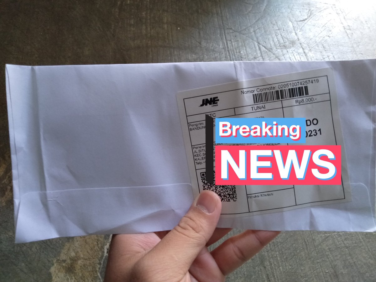 ET_Febrian's tweet photo. Dear @infobankbjb 
Awalnya saya kaget dapet kiriman paket dari Bank BJB. Setelah saya buka ternyata isinya e-money 
MANTAP👌

Saya ucapkan terima kasih banyak, hadiah dari kuis #bjbpolling sudah saya terima. 

Semoga sukses selalu 🙏 https://t.co/bdohy8C1ZO