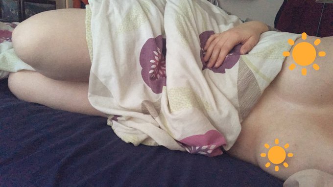 Guess I better get up! Morning horny fuckers! Who else sleeps #naked? https://t.co/Fr8PKyk6dU<a href="/tag/naked"class="tags"><span>#naked</span></a>