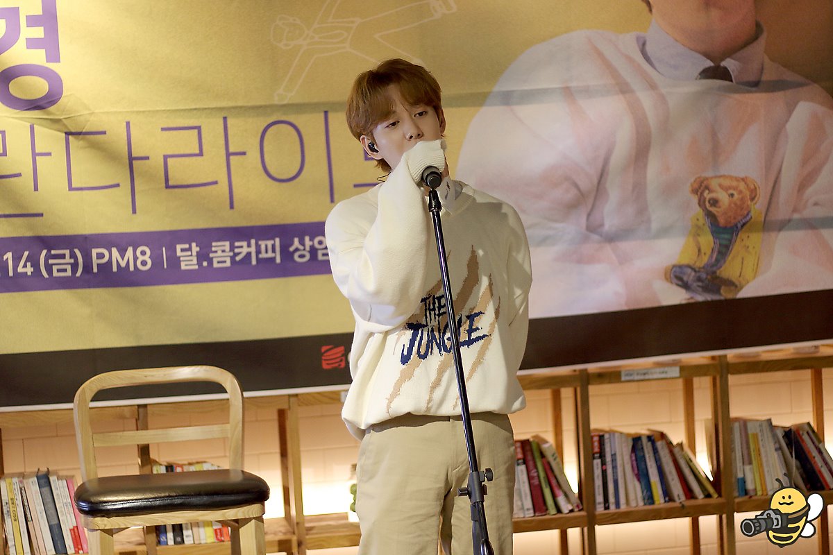 Block B Italia tweet media