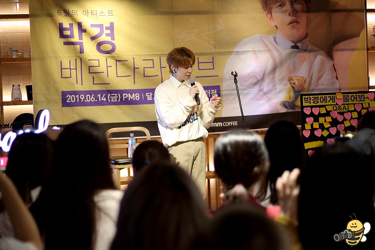 Block B Italia tweet media