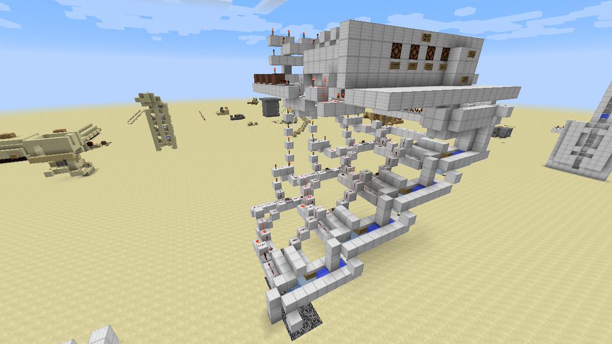 SelcouthSparks's tweet photo. Jan 2015. Another lookback screenshot of an old creation. This is an item sorting system I created just before hoppers were added, making it useless! #throwbackthrowback https://t.co/8kXWjZ48ri