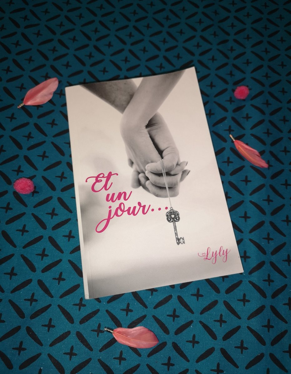 chups_choupa's tweet photo. Et si vous veniez découvrir les aventures de Lilou et Ethan ?🙃
#auteur #Amour #Romance #Lecture #LivreAddict #Roman #Amazon #Love #livre #addictLecture #cadeau #bookboyfriend #lecturedumoment #PAL #feelgood #comedieromantique #autoedition #humour #lire #livreàlire #passionlivre https://t.co/4RvcgF1w80