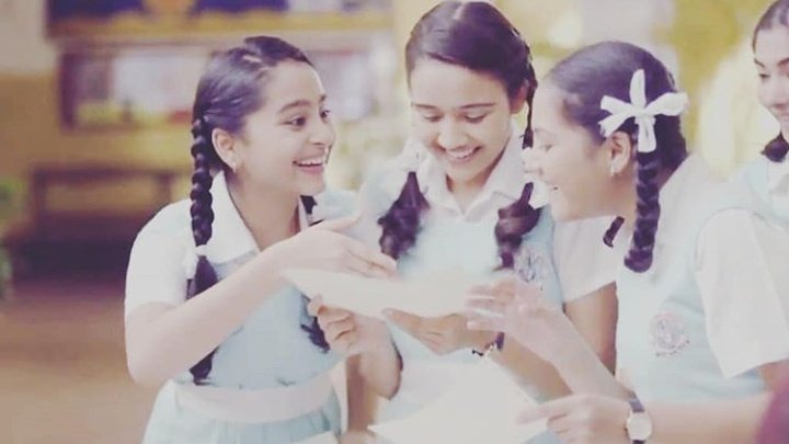 being_fangirl's tweet photo. ITV will witness many iconic platonic bonds between brothers or friends.
But , a passionate friendship like never before and that too between girls.
ITV couldn't and can never recreate such a bond.
#SwaPreeNa remains the underrated unbeatable.
#YehUnDinonKiBaatHai https://t.co/ouUgNYPIZL
