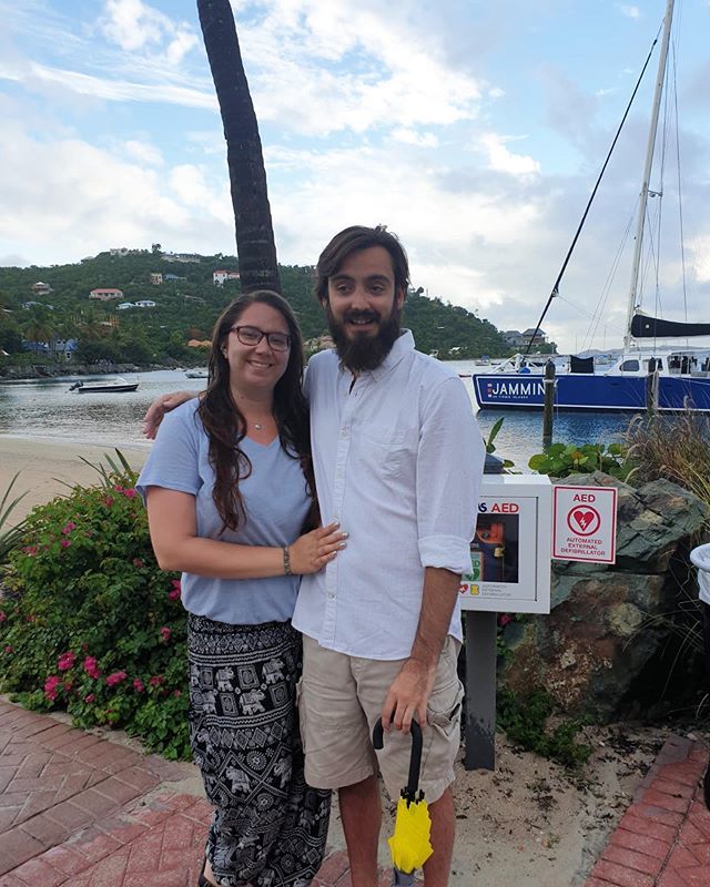 Kates1338's tweet photo. Summer Lovin’

#carribean #stjohn2019 #artdirector #artdirectorlife #oceanviews #ocean #beach #beachside https://t.co/LWhy7JPFQ1 https://t.co/7jbBEGvOdQ