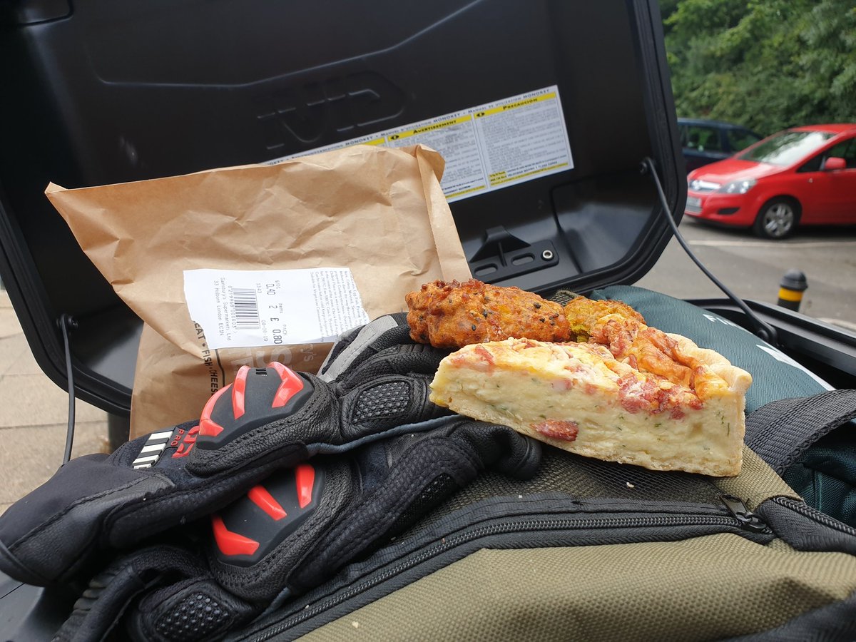 Lunch break between associate training