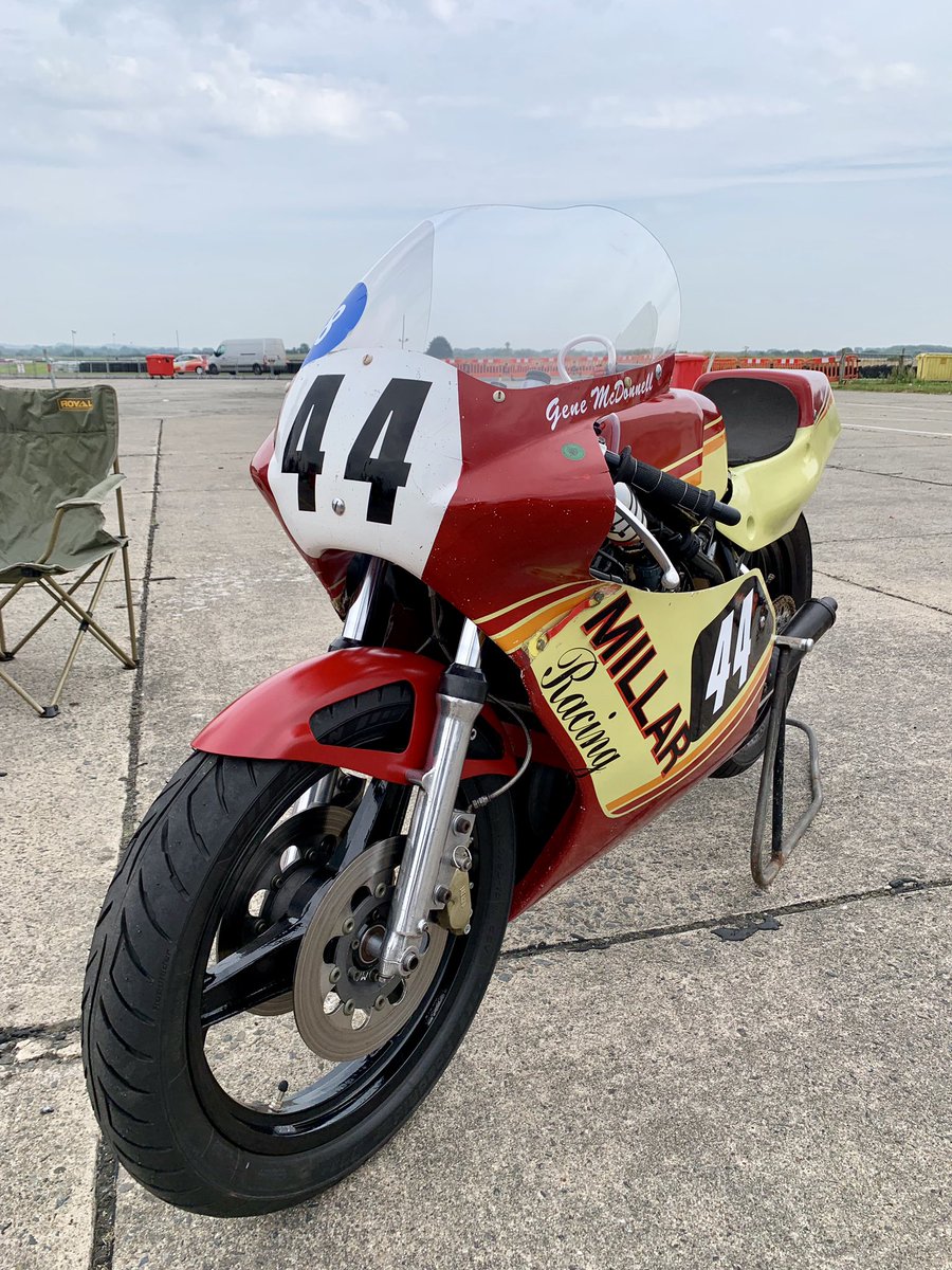 joedun3's tweet photo. @classic_bikes_ #Gene https://t.co/0hGrDFoYld