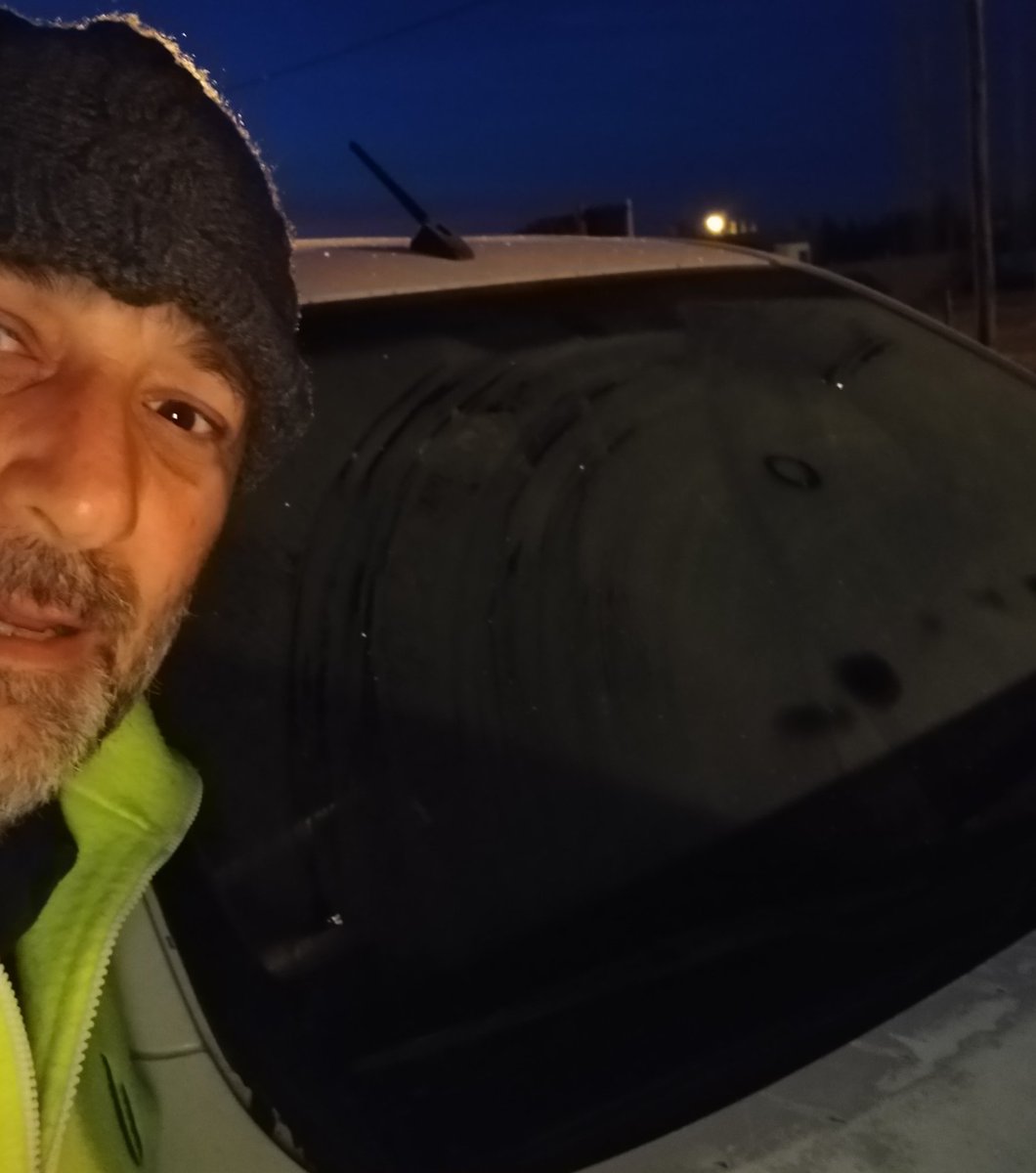 #estefinde Mercedes Buenos Aires, a trabajar últimos metros para llegar al finde. Alguien que apague la heladera 🙏.