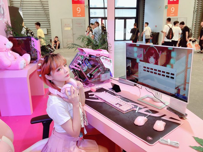 Twitterのコスプレ画像32