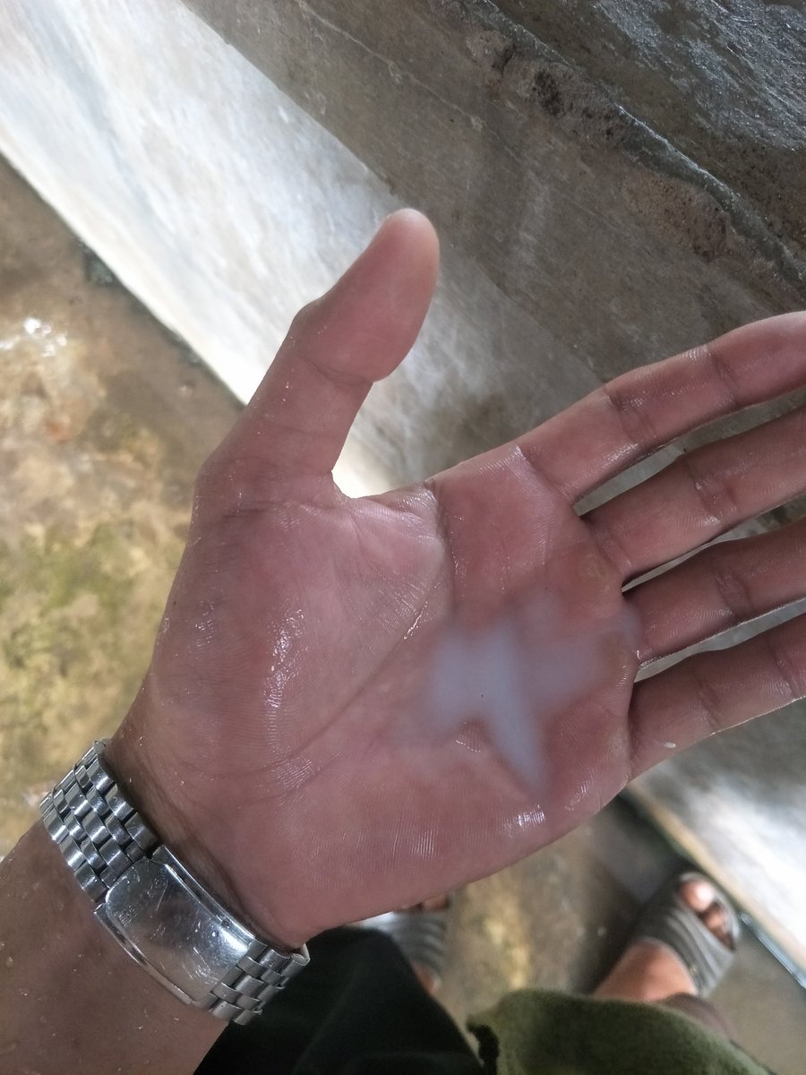 23sext's tweet photo. สบายตัวละ 55😆😆 อย่าคิดลึก
.
.
.
.
.
.
.
.
.
.
.
.
 
 ที่เห็นอ่ะมันครีมอาบน้�� 😆😆 https://t.co/emRDC7no7D