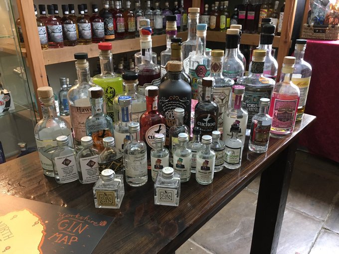 GingerWhaleDeli's tweet photo. TODAY 'til 5pm! #LOCAL #artisan #GINS to sample #FREE.

HUGE collection of tonics too, so if you are looking for something #special, it's the place to come to.

CAFE AND SHOP ARE OPEN as usual for #coffee, #wine, #cheese, #beer #rum, #whisky (#whiskey too!), deli products etc. https://t.co/3NIxA9lEtK