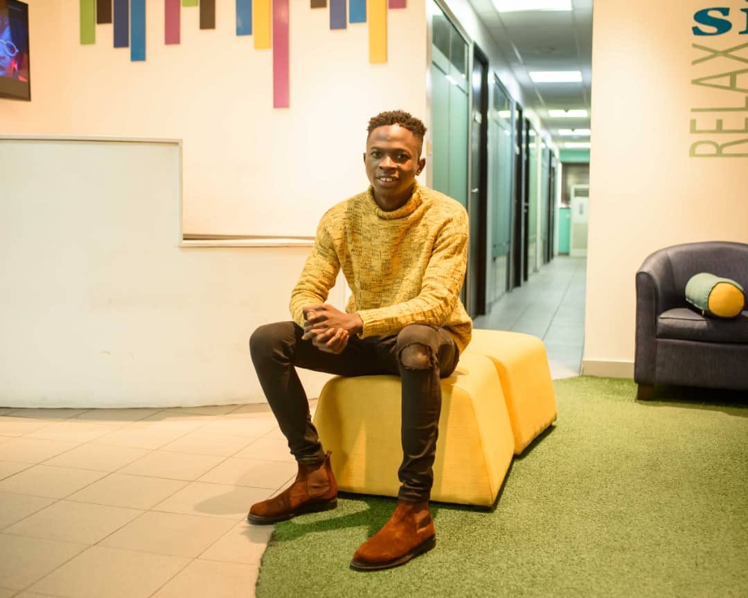 Faezol_'s tweet photo. Hello World n Good morning Twitter 😍 It's my birthday, say a prayer for me 🙈🎉
#birthday #birthdayboy @tinyyytinyy_  @Daniy_Akan Happy birthday to us 🌹 https://t.co/r9qzbcn3dc