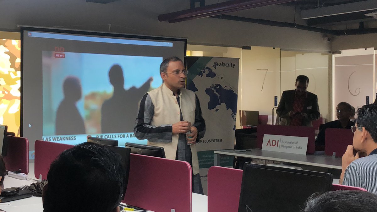 ADIPune's tweet image. Mohit  Dubey introduces Atal Incubation Centers and invites startups to use design and collaborate #atal #design #adipune #adi