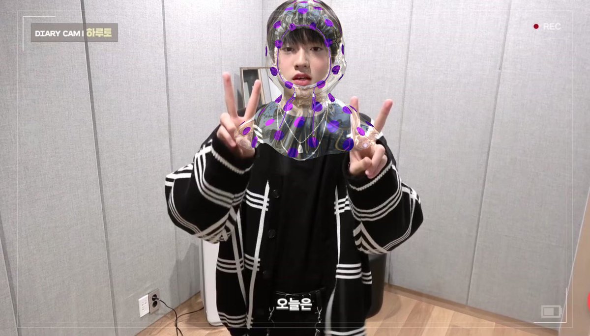 WITHHARUTO_TH's tweet photo. เจ้าอัลปาก้าฮารุ @YG_TREASURE13 คิดถึงมากมากเลย มีใครยังรอน้องกันอยู่บ้างไหมเอ๋ย🦙💗  มาทวิตรูปเล่นกันเยอะๆนะคะ✊🏻
#StillWithTreasure13 https://t.co/6mUNHxi62K