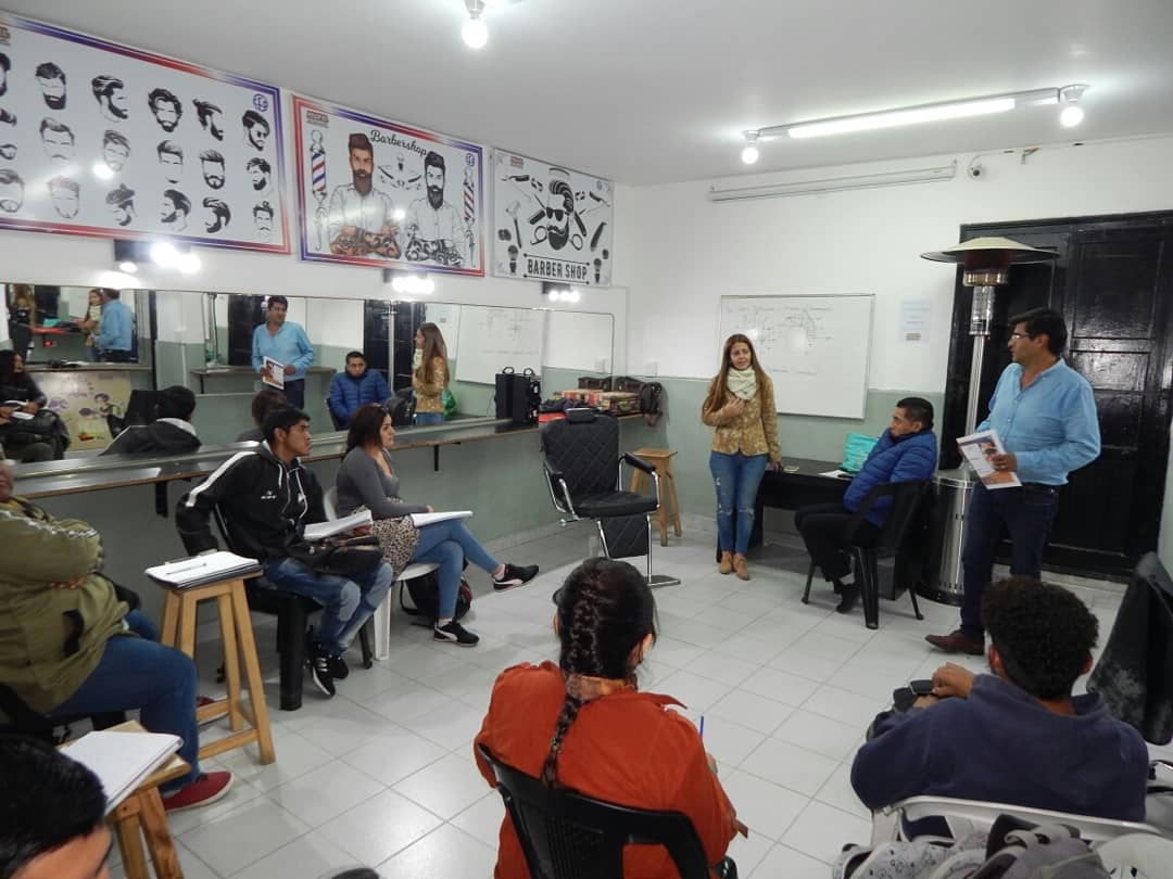 Visitamos las instalaciones de la Fundación REDFEL, donde se brindan capacitaciones en distintas áreas y oficios a muchos jóvenes para insertarse en el mercado laboral local Gracias a Gabriel por recibirnos, y aportar ideas para trabajarlas a favor de los emprendimientos