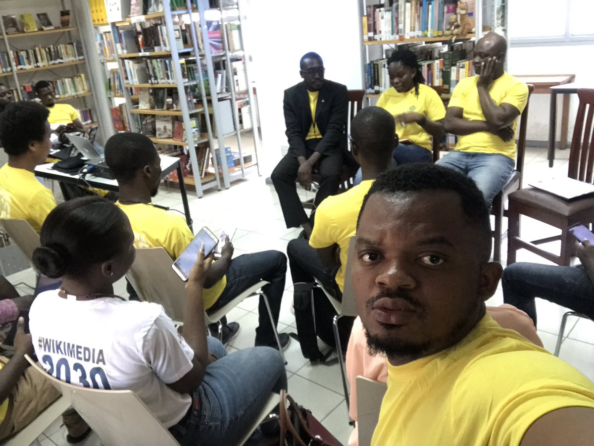 KumasiWikiHub's tweet photo. .@OFWAFRICA Wiki Strategy Salon 2019 ongoing at the Goethe Institut

Cc @KumasiWikiHub @kwaolezzes @AgyepongJoy @SAgbley @maxbeg2003 

#Wikimedia2030 https://t.co/W0pQkKXTmu