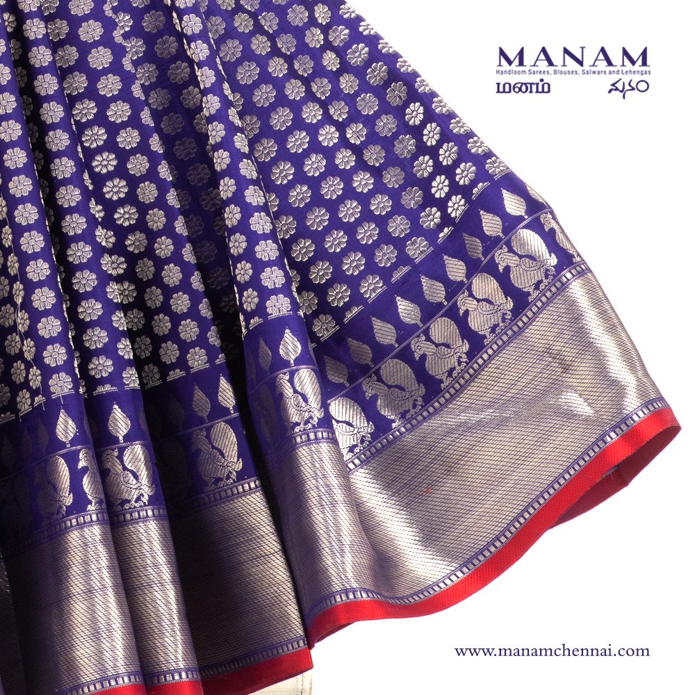 ManamHandlooms's tweet photo. Beauty is in Simplicity, Manam Silks offers just that.

#WeddingSaree #CustomizedWeddingSaree #boutique #ManamSilks #ClassicCollections #HandCrafted #Handlooms #ReadymadeBlouses @ManamHandlooms https://t.co/U7bvet4Zt5