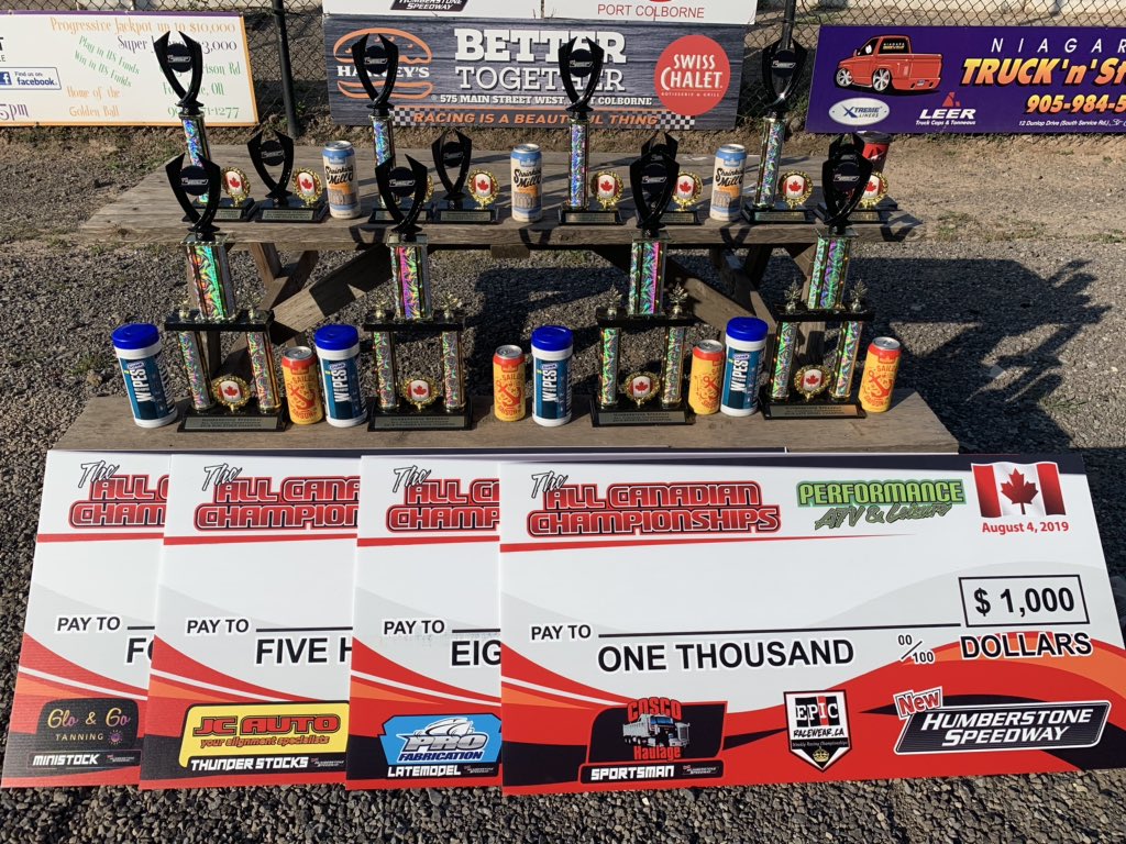 🇨🇦All Canadian 🇨🇦 is in full swing, campers are here and partying already🥳 trophies are polished 🏆and cheque’s are printed🏁🏁🏁. Only thing to do now is to find out who’s name are going to be written on those cheque’s !!!! Any guess out there on who’s winning?
