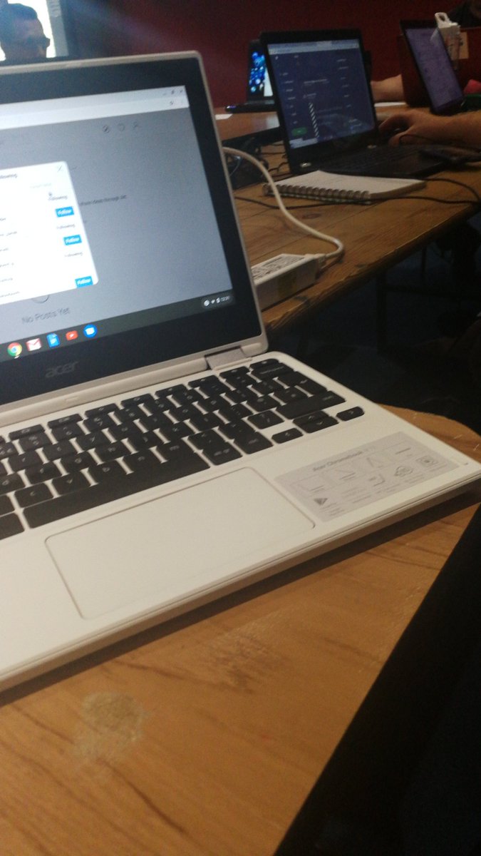 halftheocean's tweet photo. Social media marketing course with @IanMWrightCoach https://t.co/kpWQjlFBWa