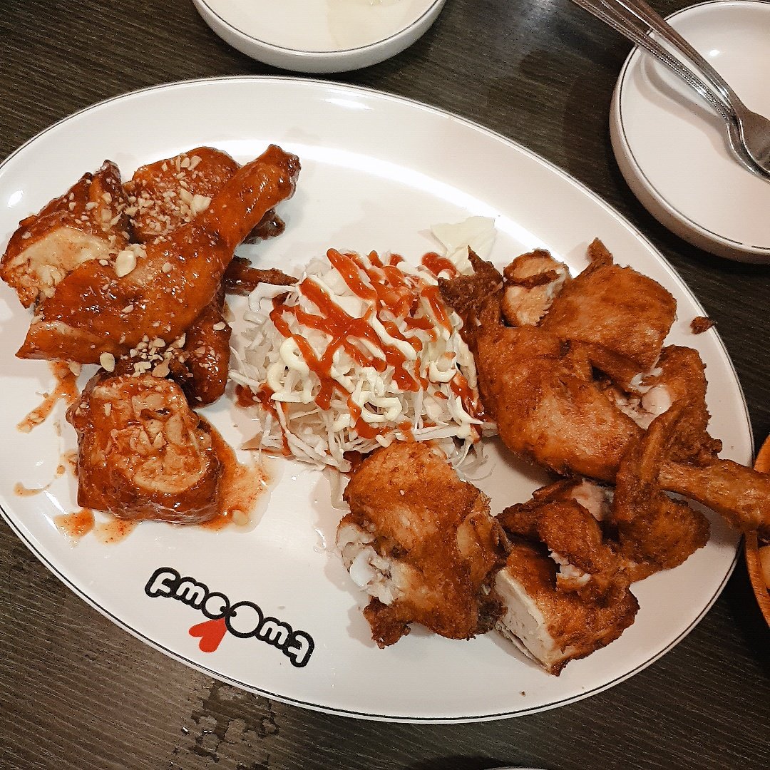 AppleRoseLily's tweet photo. 치떡맥 🤸♀️ 🍺🍻🐔 #twotwochicken https://t.co/kDjtTanHsF