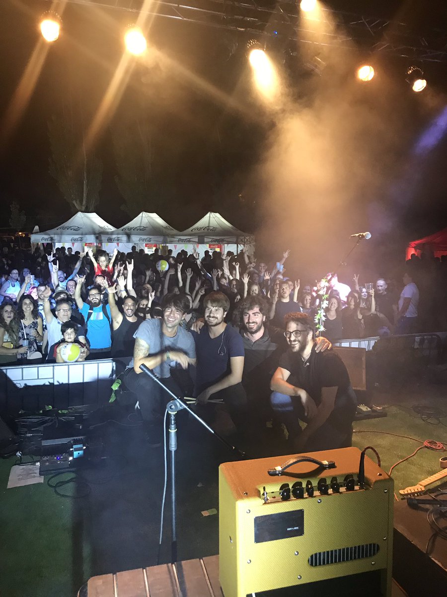 ❤️¡GRACIAS <a href="/PalodePolo_fest/">Palo d Polo Festival</a>!❤️

Volvemos a casa 🏠 flipando con lo que vivimos anoche en #Ávila. Mil gracias a todxs por convertirla en una noche mágica ✨. 

<a href="/somosembusteros/">Embusteros</a>, nos sigue quedando pendiente un bingo 😜

Next stop: Sábado 10, 14:00h #PlazaDelTrigo <a href="/sonoramaribera/">Sonorama Ribera</a>