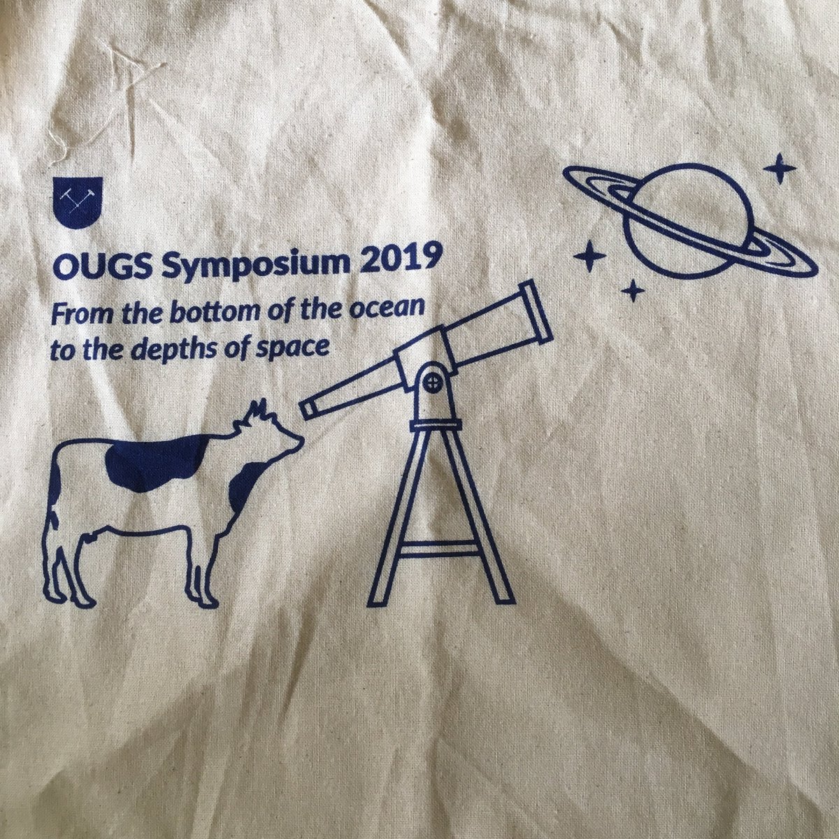 CookeJulia's tweet photo. Just finished delivering two back to back workshops on presenting skills. Great to work with people happy to things, outside their comfort zones, and with such interesting stories to tell.   #OUGS47 #OUGS @OpenUniGeolSoc @OU_EEE https://t.co/kPATxWpHMC