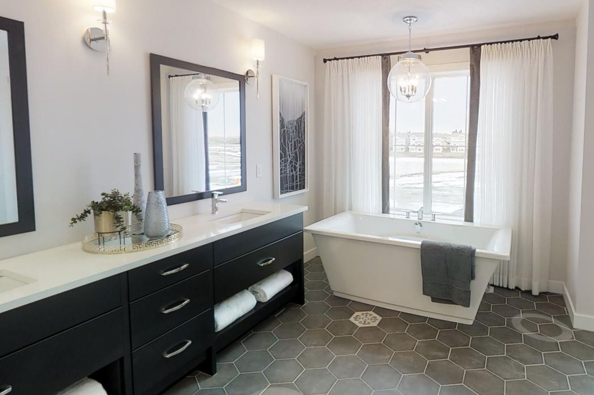 MarcsonHomes's tweet photo. THE ANDOR is located in the beautiful community of Edgemont Ravines.  Visit the showhome to see why it is a FINALIST for the Bild Alberta Awards in Jasper next month.

#yeghome #finalist #albertahomes https://t.co/qJ7CQscIOf
