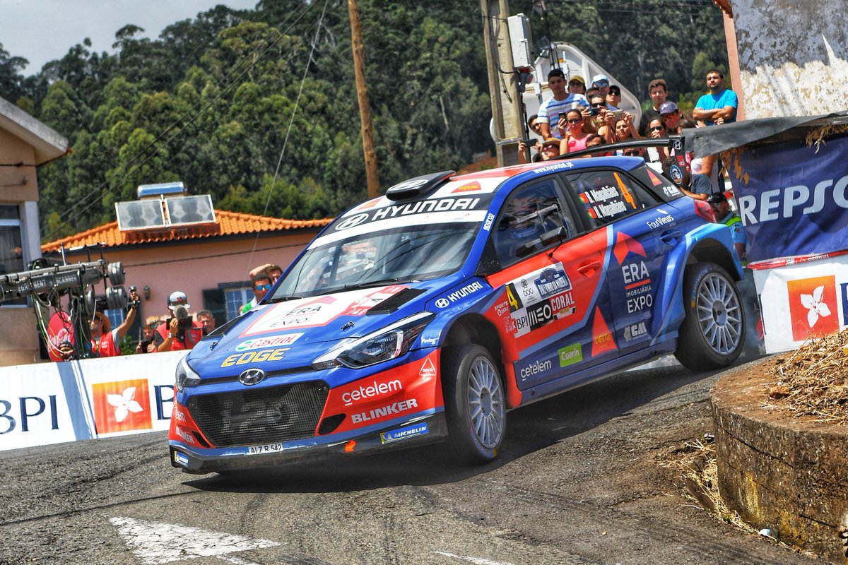 Bruno Magalhães e Hugo Magalhães conquistam o 🥇 lugar para o Campeonato de Portugal de Ralis.

🥈José Pedro Fontes

🥉Armindo Araújo